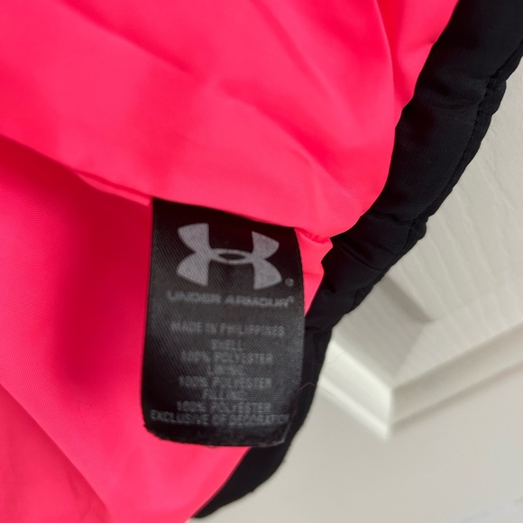 Under Armour puffer vest - Picture 5 of 6